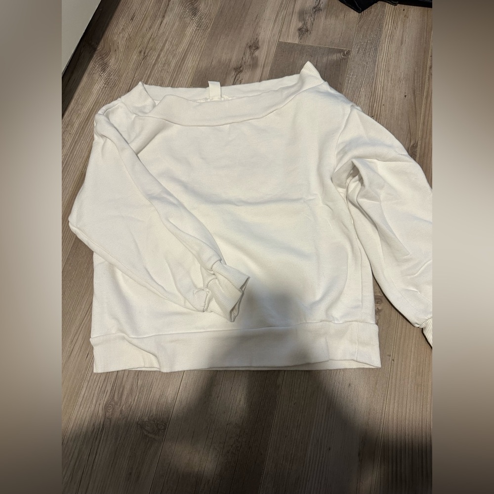 Brand new white sweatshirt with boat neck